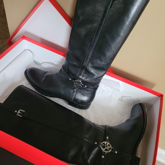 Coach MulanCalf Black tall Boot 8m - Picture 5 of 9